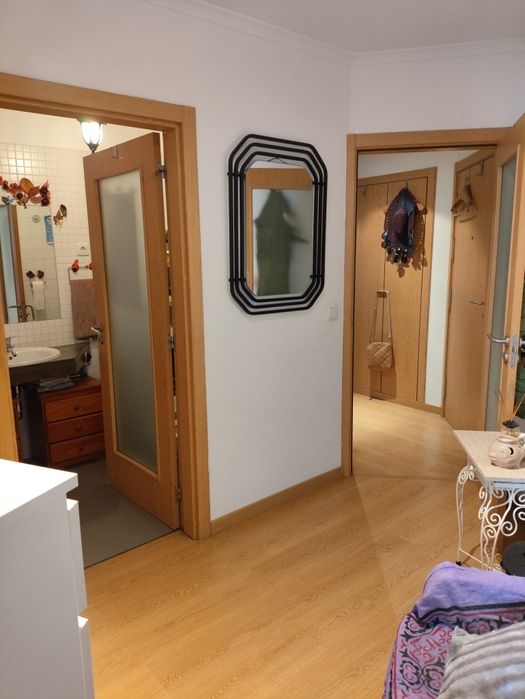 Quarto perto do templo hindu Telheiras