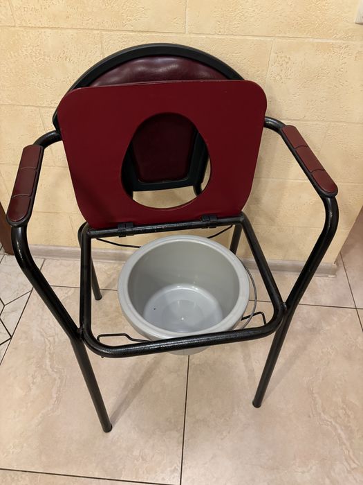 Крісло - туалет , дизайнерське …