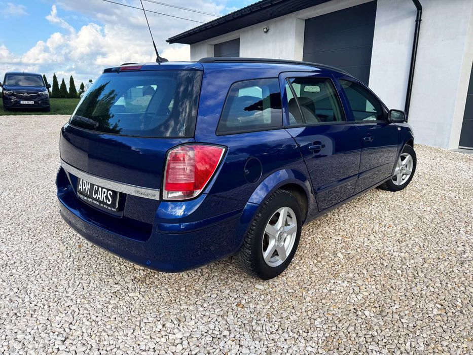 Opel Astra / 1,6 benzyna + gaz / Klima