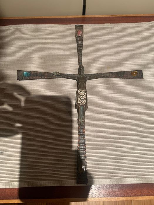 Crucifixo em ferro