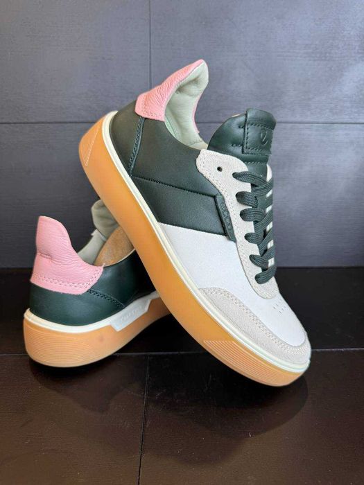 Шкіряні кросівки ECCO оригінал (35)