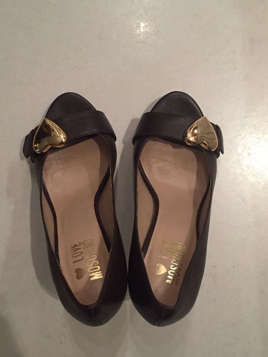 NOWE szpilki Moschino