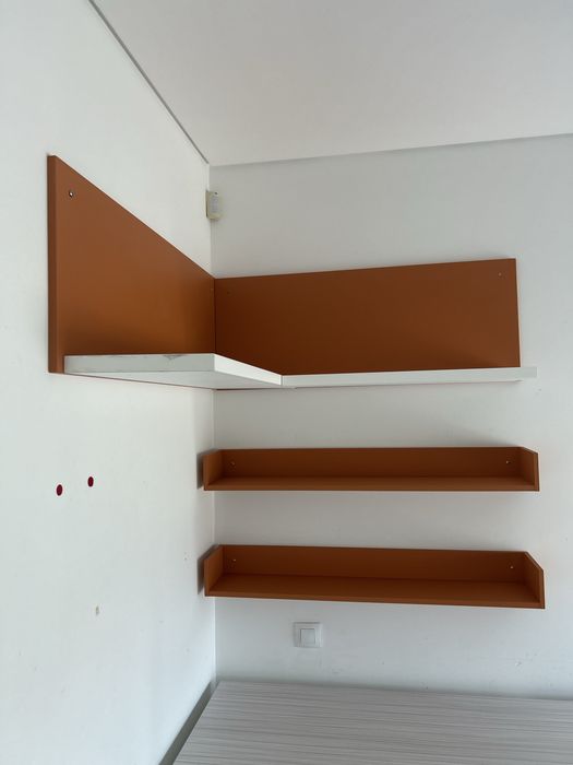 Quarto de Criança/adolescente Completo com Cama e Secretária