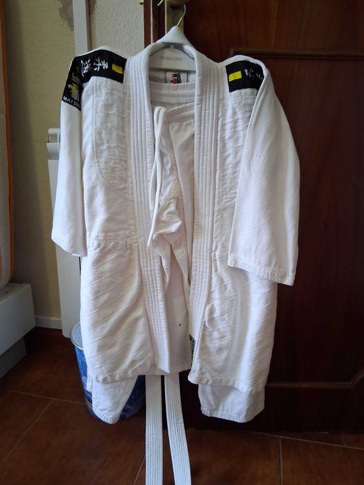 Fato de Judo, em bom estado