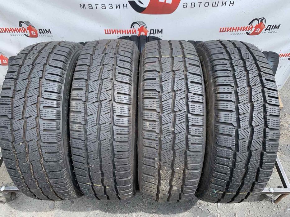 Шини демо 215/60 R17C Michelin 2023 рік