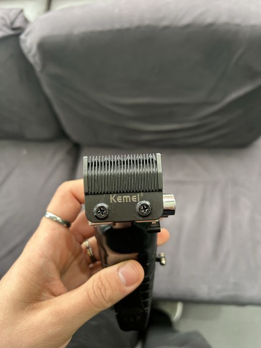 Selling a cutting machine64740036091139121