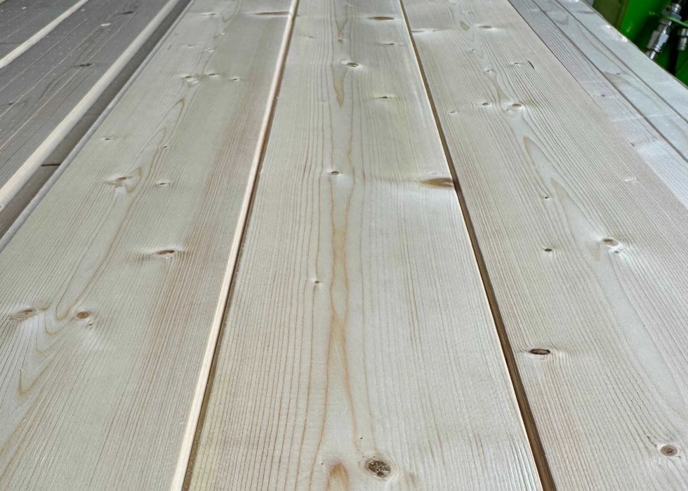 Podbitka 14x121 Świerk skandynawski Szalówka Deska elewacyjna