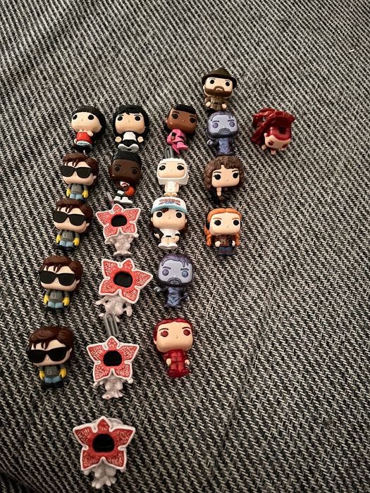 Figurki z serialu Stranger Things