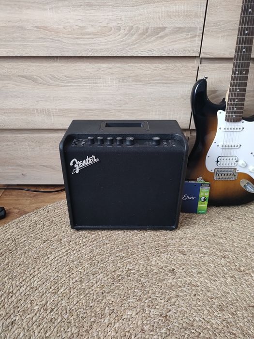 fender mustang lt25 - Купить музыкальные инструменты - Цена на OLX.ua