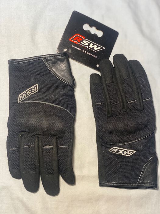 Luvas RSW de cor preto