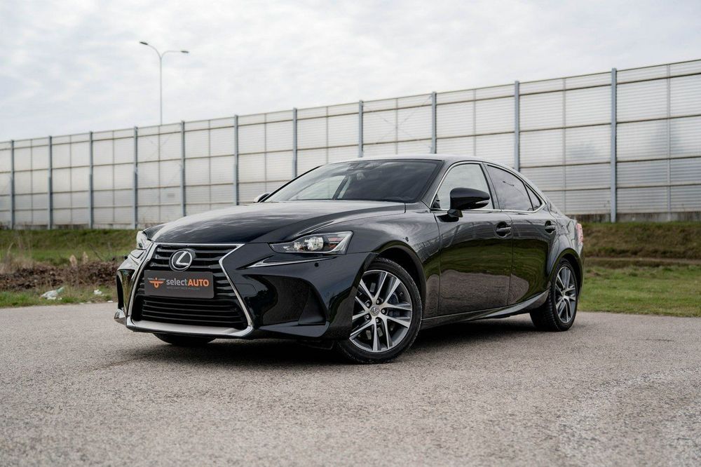 Lexus IS SelectAUTO | Lexus IS 300 2.0 Turbo 245 KM, Salon PL, FV Marża