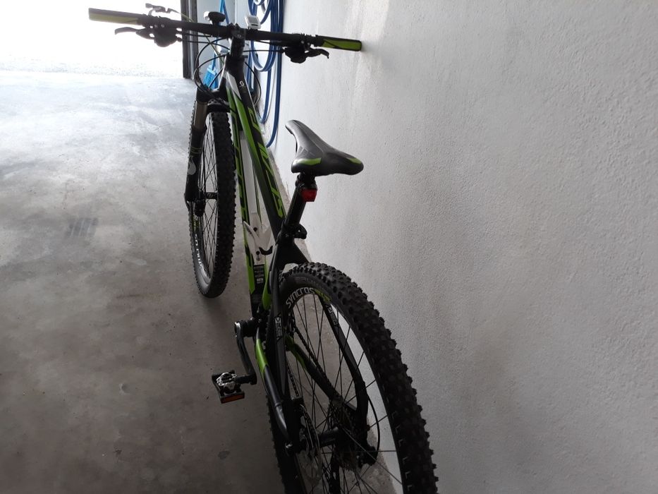 Scott roda 29, como nova