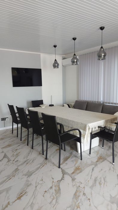 Сдам дом на самом берегу моря посуточно