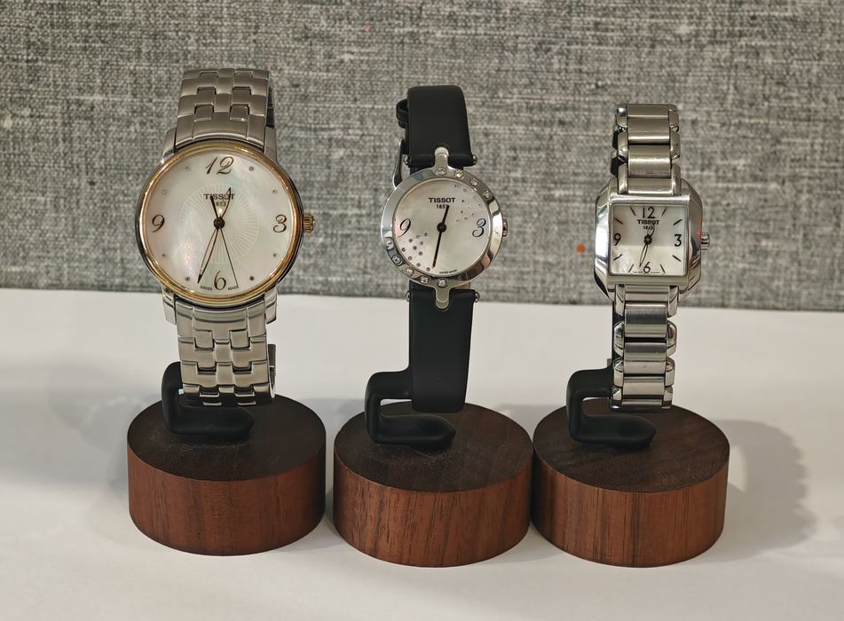 Жіночий годинник Tissot T-Wave T02.1.285.82 Swiss made