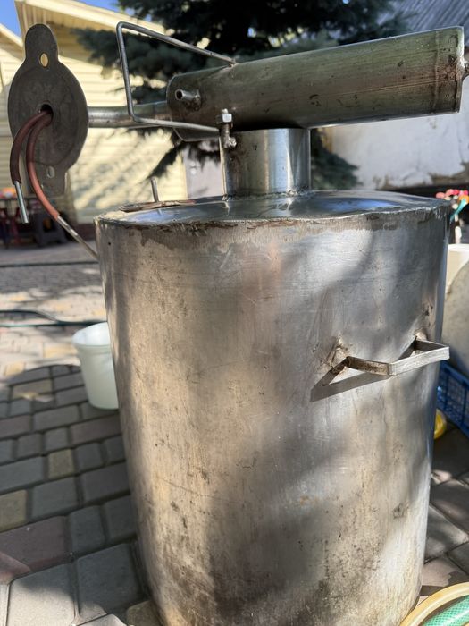 Нержавеющая кастрюля 50л