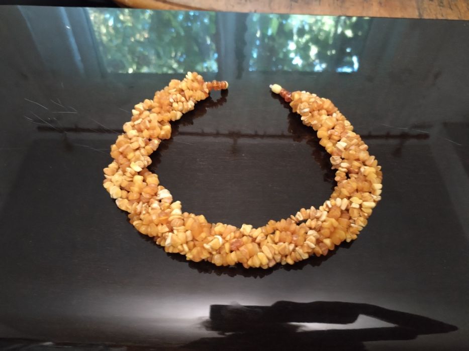 Piękna kolia z bursztynow, naturalnych