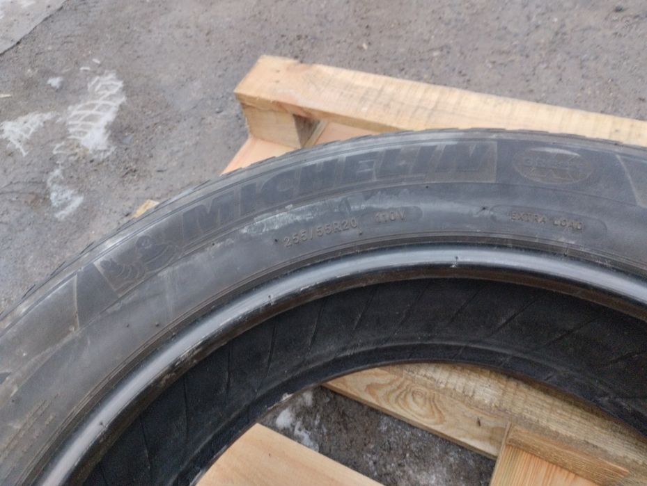 Шина 255/55/20 Michelin Latitude alpin одиначка