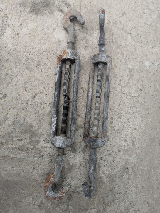 Гвинтова металева стяжка, талреп