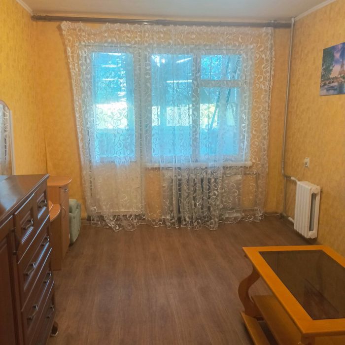 Оренда 2х кімн. квартири в центрі ПЗР