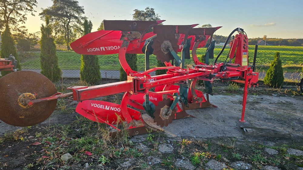 PŁUG obracany 3 -skibowy VOGEL NOOT XMS 950 Vario st. idealny dowóz