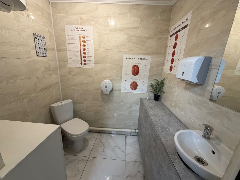 Продаж комерційного приміщення 30 м2 Рясне-2