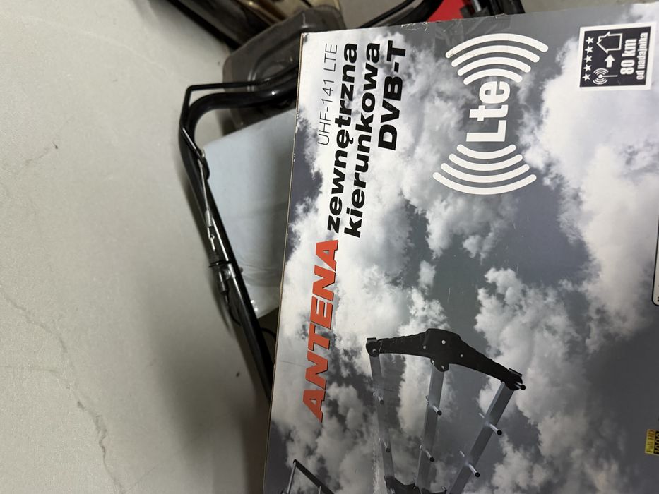 Antena uhf-141 lte