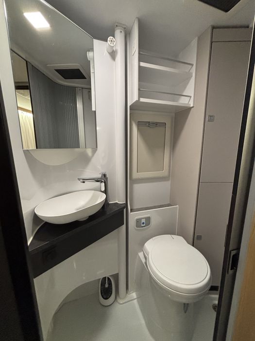 Wynajmę kampera półintegrę 5-os Adria Matrix 650 SC Axess