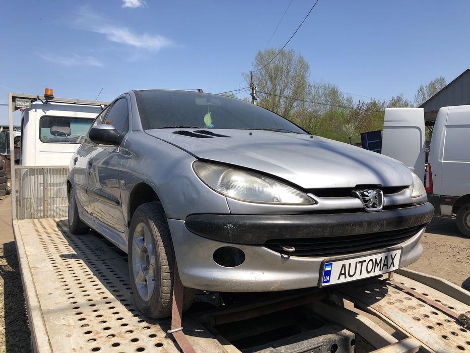Peugeot 206 шрот розборка запчасти стартер генератор мотор балка салон