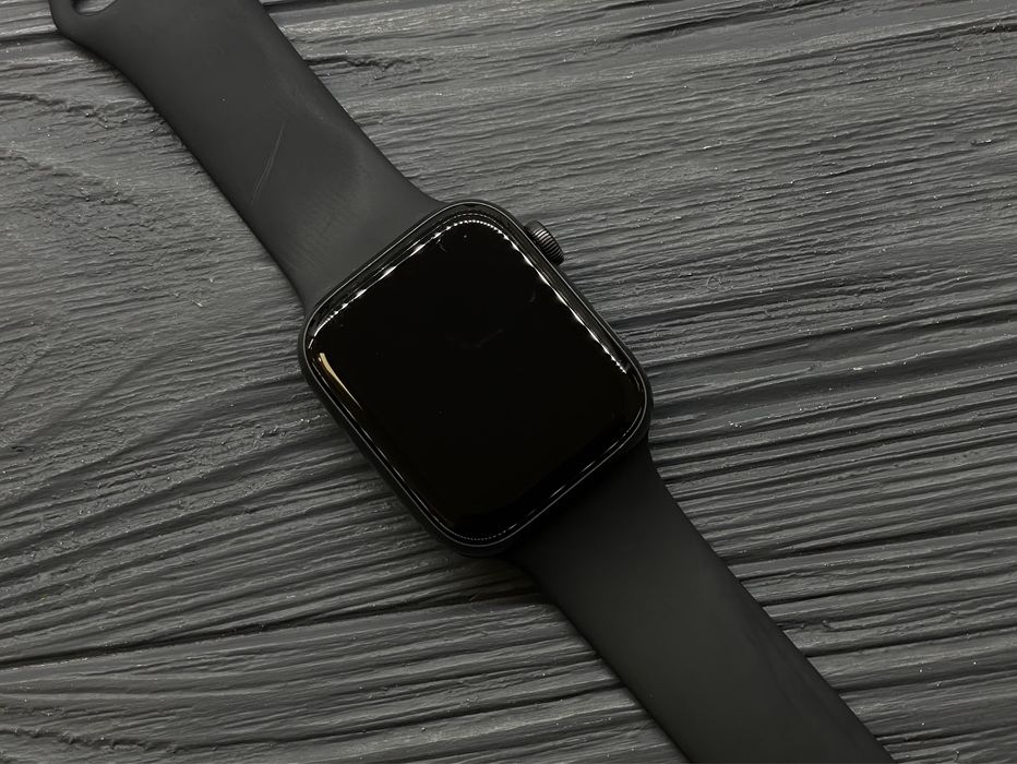 Apple Watch Series 4 44mm Space Gray Магазин Гарантія