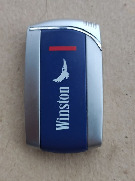 Зажигалка Winston