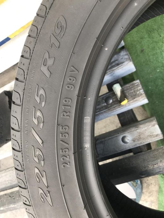 Pirelli 225/55r19 пара резина шини б/у склад оригінал літо