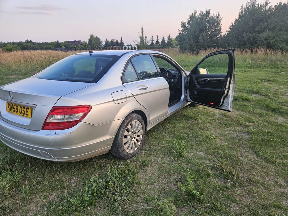 Продам Mercedes C-klass diesel automat