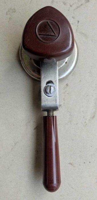 Ключ-напівавтомат для консервування