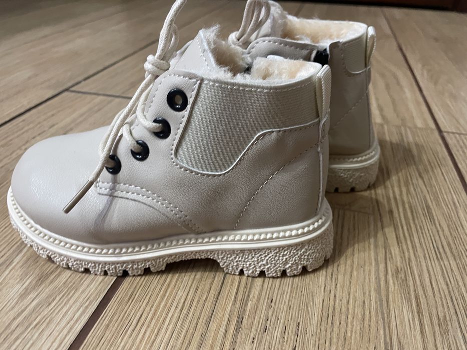 Черевики дитячі