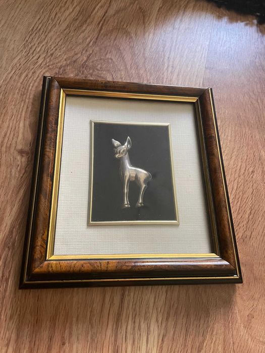Quadro lindíssimo com veado em prata
