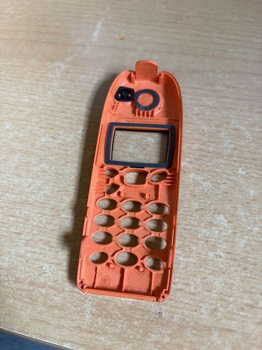Sprzedam obudowe nokii serii 5100