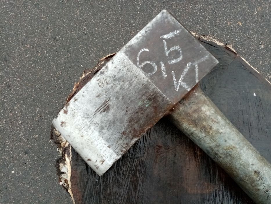 Продам мощный ручной дровокол