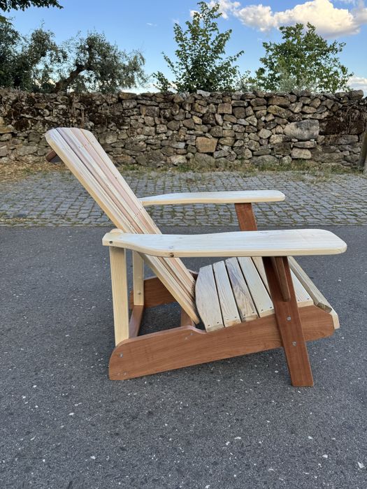 Cadeira Adirondack chair (Adiron chair)