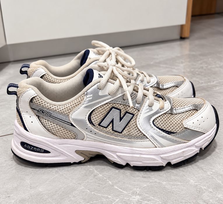 New Balance 530