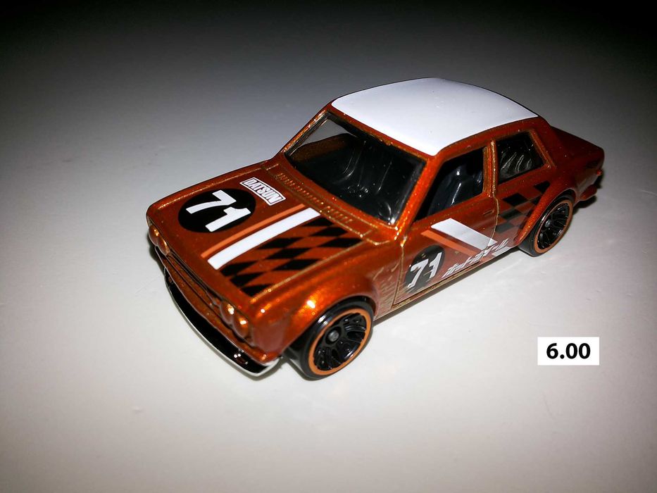 Datsun - Carros Hot Wheels Datsun - Miniaturas escala 1:64