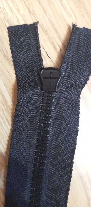 Молния  20 см серая