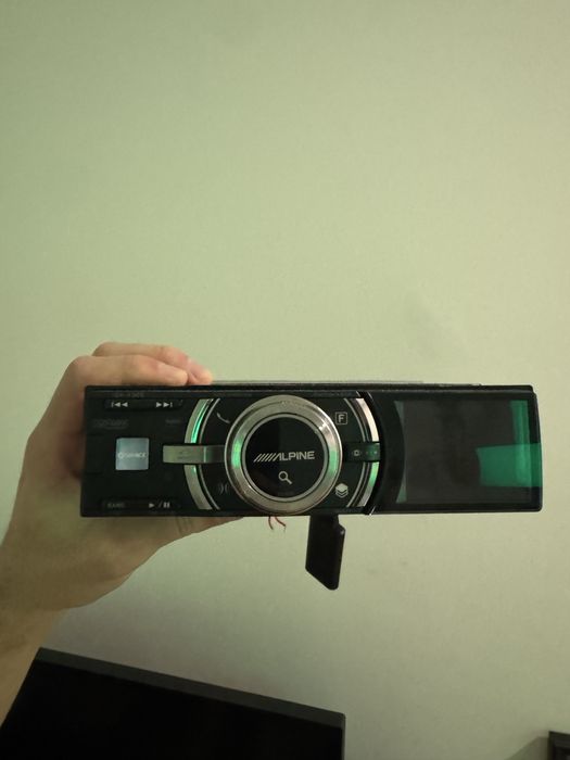 Auto Rádio alpine ida x305S