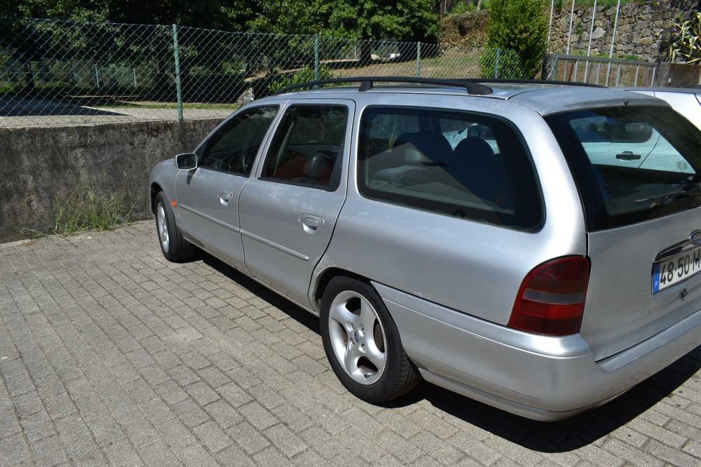 Ford Mondeo 1800 TDI