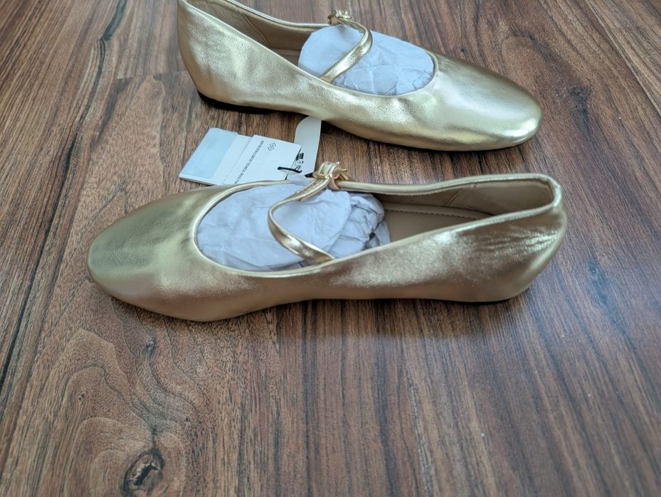 Nowe złote baleriny Pull&Bear Collection r. 36 – z metką