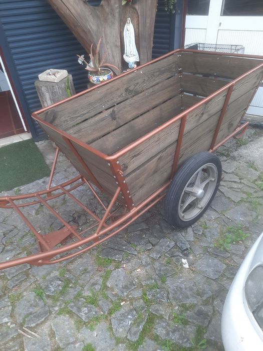 Carrinho de grandes dimensões