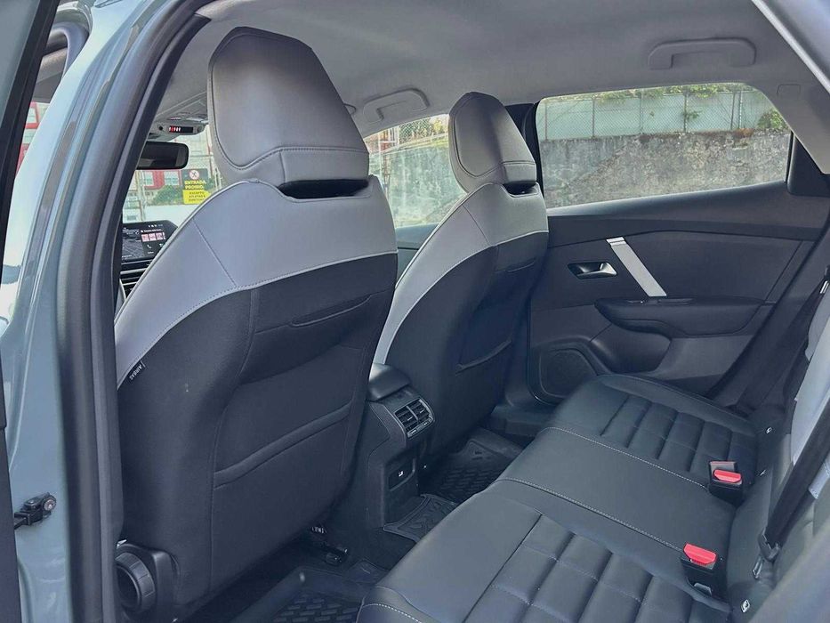 Citroen C4 1,2 Hybrid Plus e-DSC6 2025