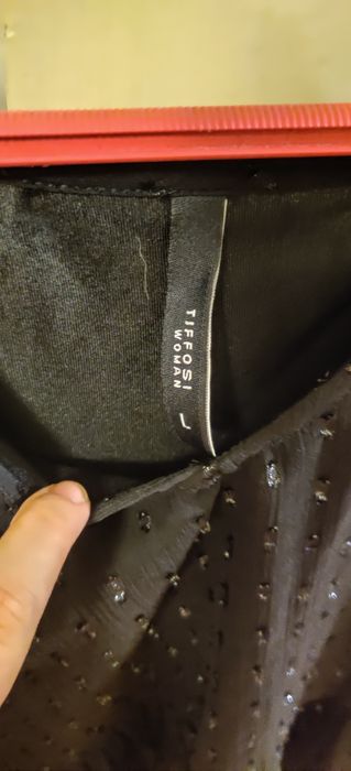 Blusa mulher Tiffosi preta, tamanho L, como nova. Motivo de venda,