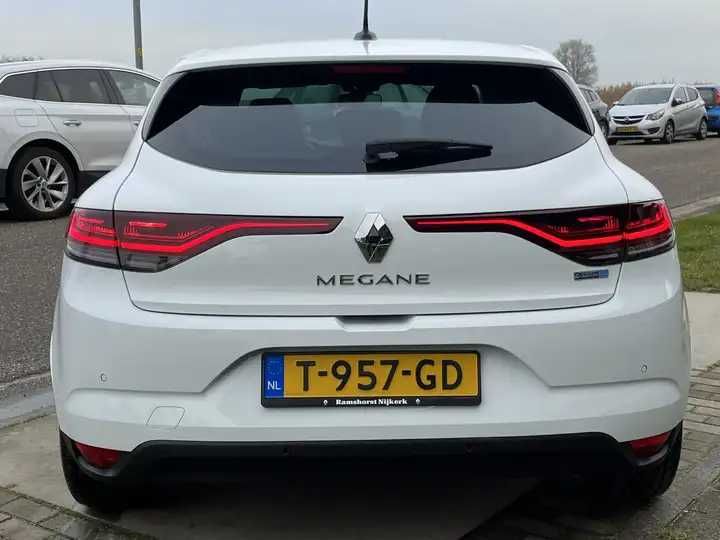 Бампер Renault Megane E-Tech розборка рено меган е теч