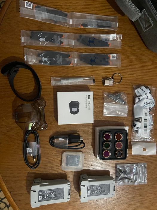 DJI Mavic Mini 4 Pro Fly More Combo + Extras