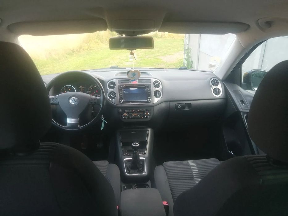 Volkswagen Tiguan 4x4  2.0 TDI 170koni Manual Grzane fotele